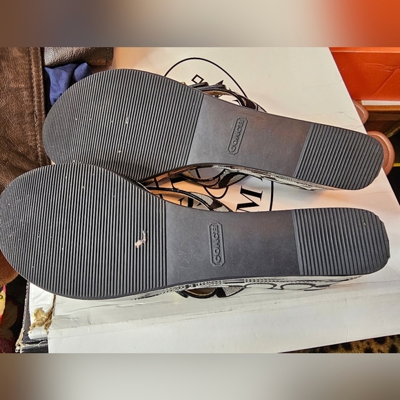 AUTHENTIC COACH SIGNATURE C WEDGE SANDALS SIZE 11 - Picture 6 of 8